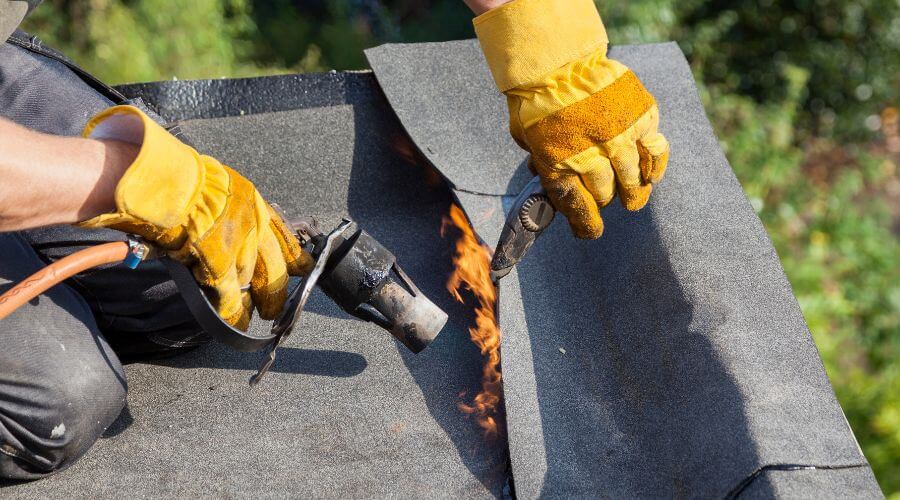 Professional residential roofers in Salyersville, KY